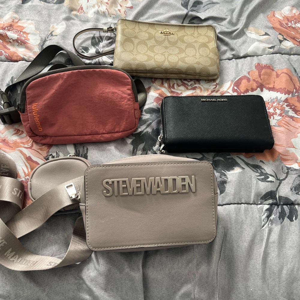 Michael Kors Black Belt Bag